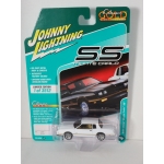 Johnny Lightning 1:64 Chevrolet Monte Carlo SS 1987 white